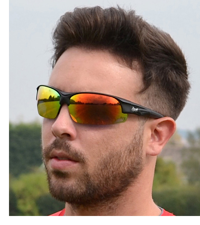 Black sunglasses for running with red mirror lenses